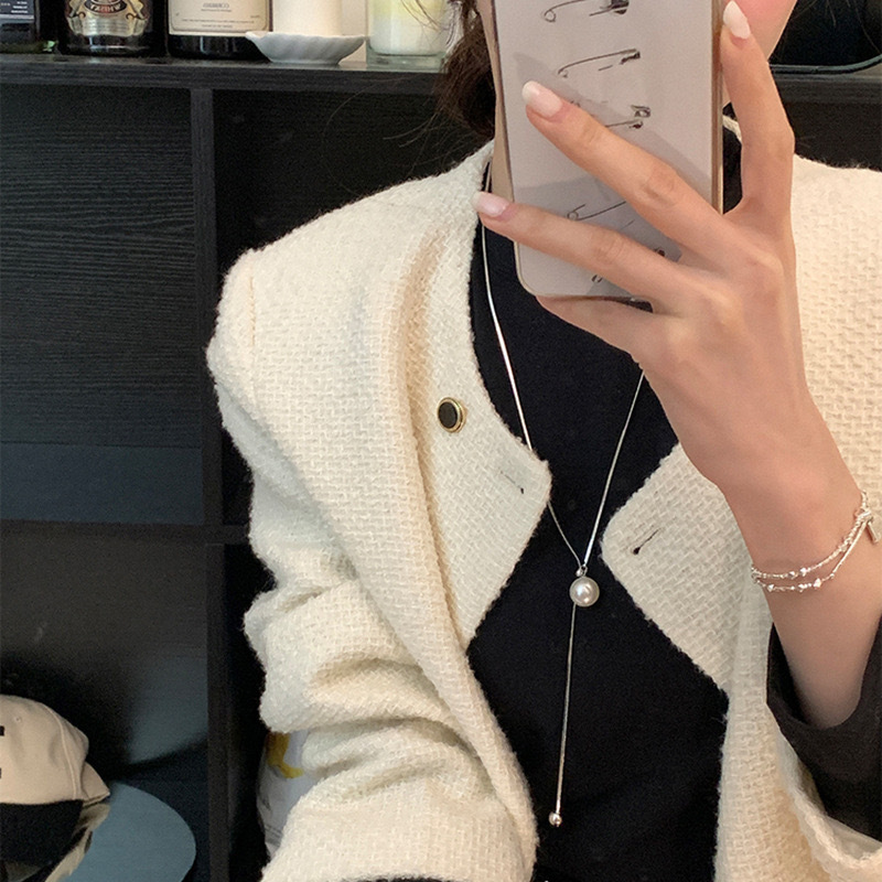 Niche design drawable pearl long necklace women's cold style fashion personality simple temperament all-match sweater chain