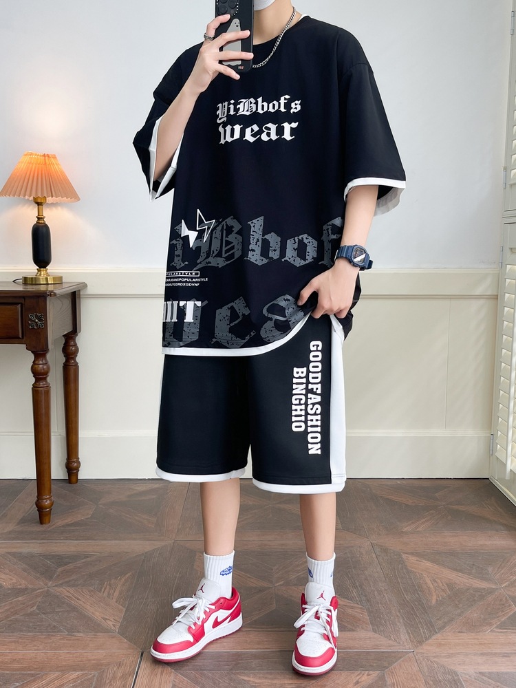 Hombre de verano suit suelto 2025 nuevos pantalones cortos de manga corta moda juvenil casual guapo camiseta deportiva dos piezas set