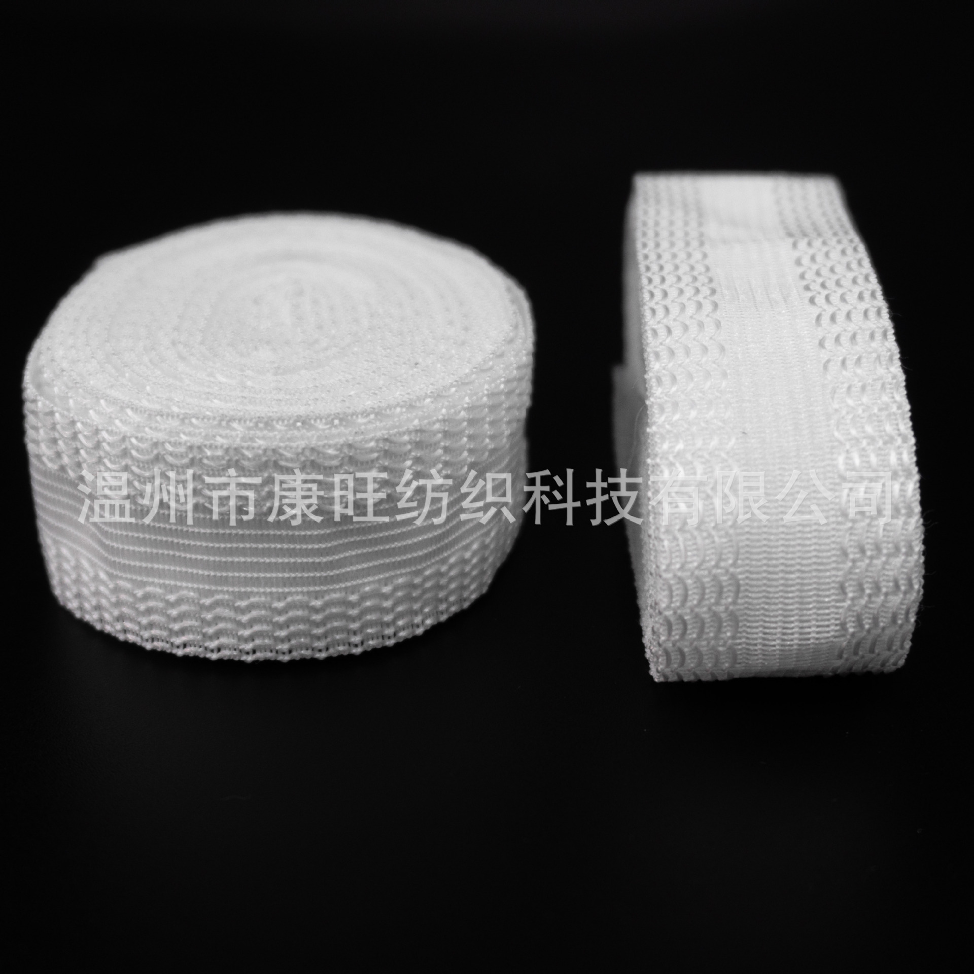 Los pantalones de la fábrica de Wenzhou se pegan en la boca del pantalón se acortan