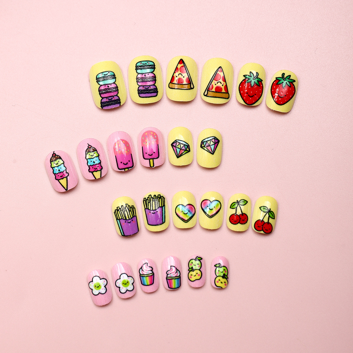 Nuevos niños hermosos vestir uñas dibujos animados pintados a mano parches de uñas infantiles cortos de 24 piezas en caja