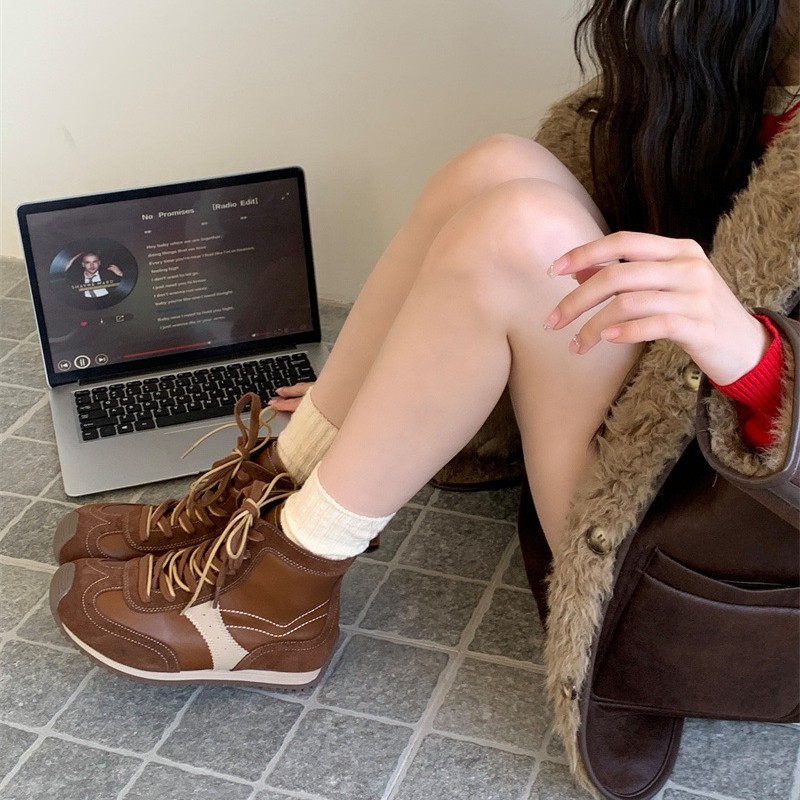 首谷正品爆款厚底真皮马丁靴女2025新款英伦风巨好看超火休闲靴子