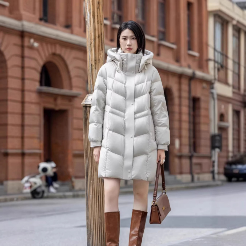 Source Factory Winter New Model H-Style Goose down Jacket for Women, 90% Goose down Coat, Mid-Length, Feminine and Slimming