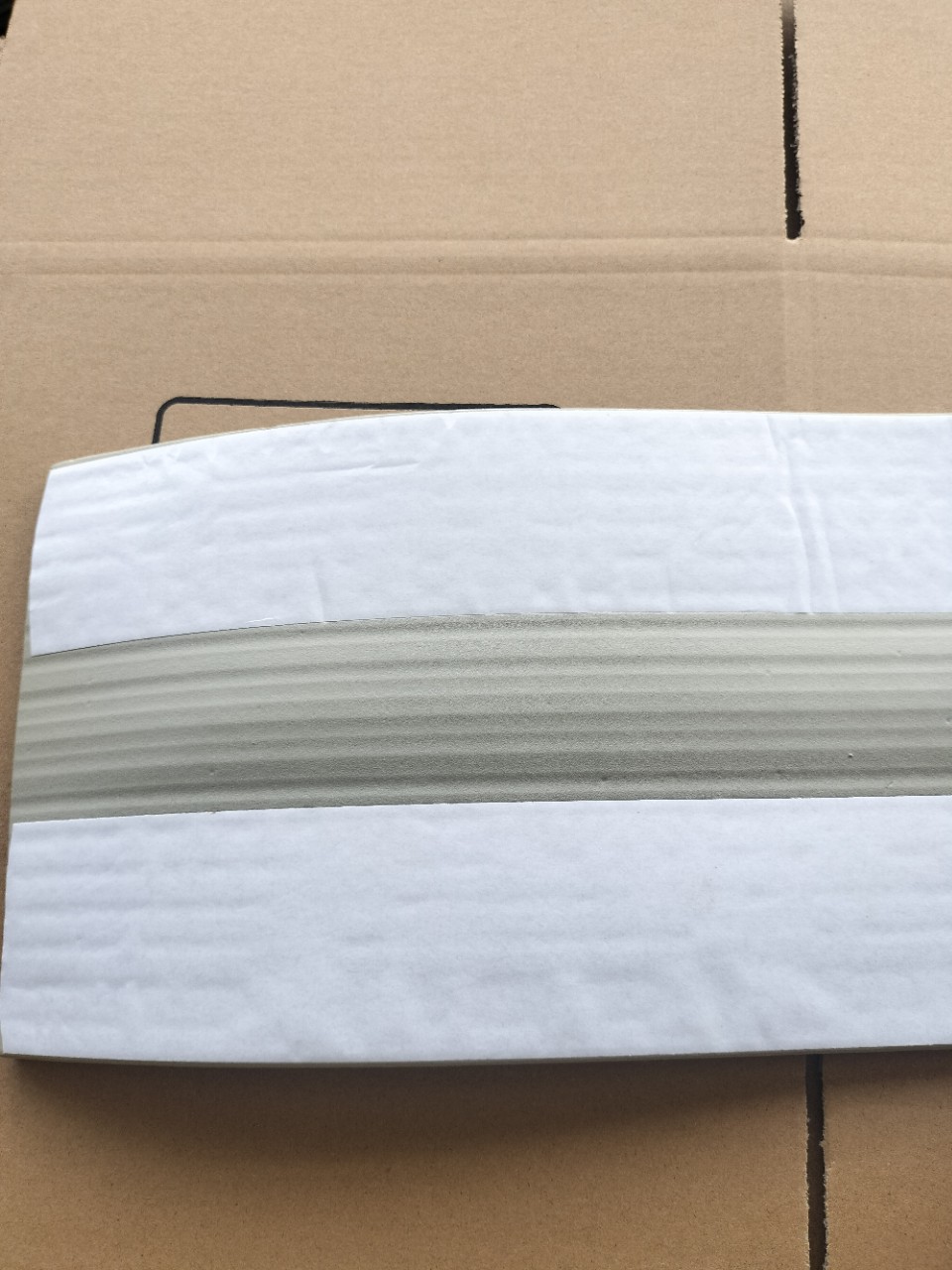 2O厘米多功能免貼膠加寬防撞條卜可任意裁剪加寬防撞條