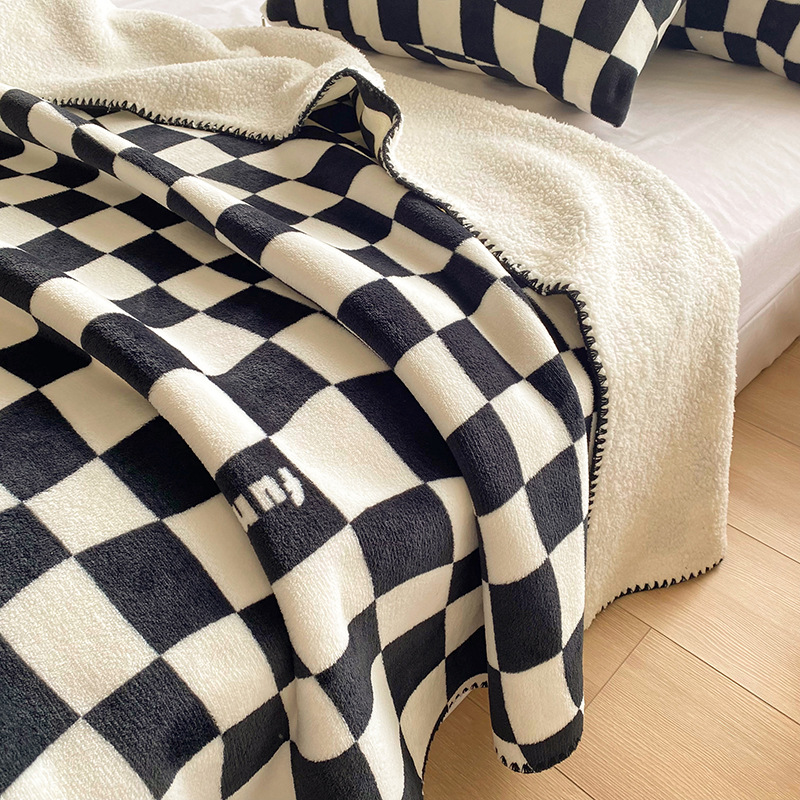 Cross-border Checkerboard Handmade Vintage Fashionable Gold Mink Sofa Blanket Lamb Fleece Composite Bed Cover Blanket Casual Blanket