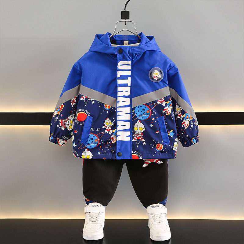 Ultraman boys' windbreaker coat 23 new style fashionable baby spring and autumn top children's autumn clothing cool and stylish trench coat