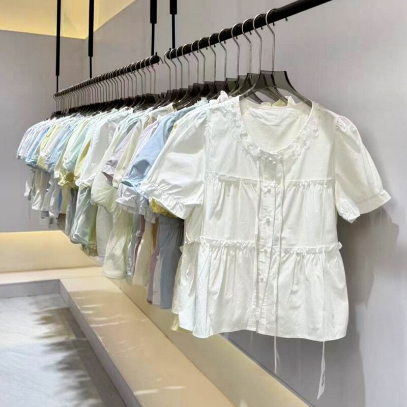 French-Style Gentle Lace Round-Neck Shirt for Women, New Summer Style with Puff Sleeves, Drawstring Waist, Short Top Blouse for Women