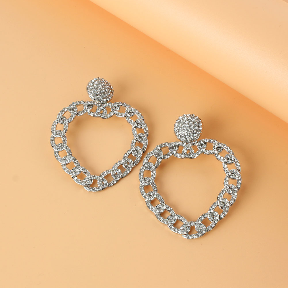 Retro Alloy Diamond Heart-shaped Chain Earrings display picture 2