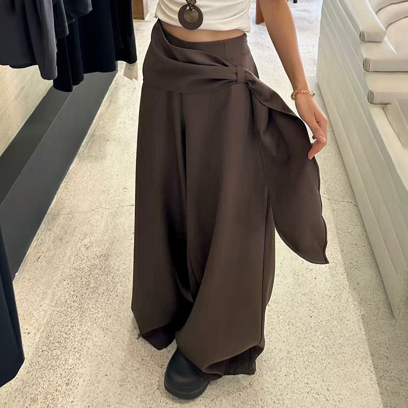 Brown Coffee-Colored Women's Suit Pants for Autumn, High-Waisted Wide-Leg Pants with a Luxurious Drape, Loose and Relaxed Straight-Leg Casual Trousers