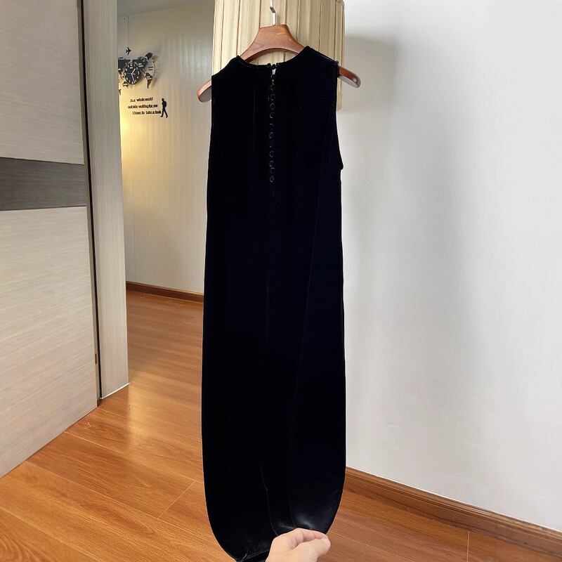 Hepburn Style Silk Velvet Dress Women's Summer Thin Draped Elegant Loose A-Line Skirt Vest Dress Long Style