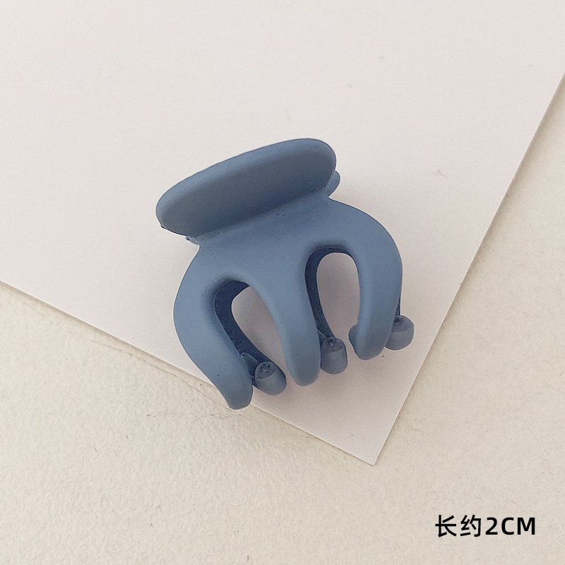 Cascada alta cola de caballo artefacto fijo clip pequeño horquilla femenino 2025 nuevo sombrero de clip de sentido avanzado en la parte posterior de la cabeza