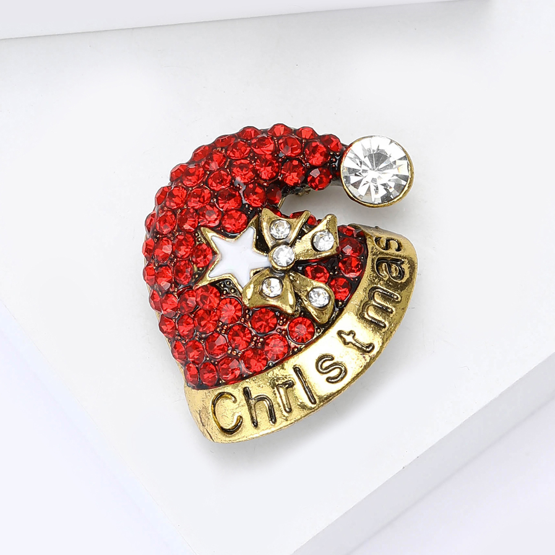 Bonito broche de sombrero de Navidad de diamantes de imitación de esmalte de aleación de moda juguetón y versátil para mujer, broche de joyería de ramillete