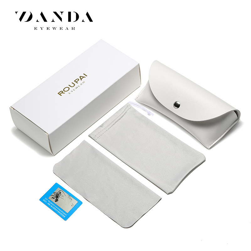 A generation of glasses box double-sided PU leather light color fashion sunglasses anti-blue mirror box can do LOGO