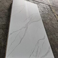 新型の圧岩板の石のプラスチックの壁の板のエンボス板の木の装飾面のuv板のグリル板のレリーフのエンボスの大理石の板の卸売り