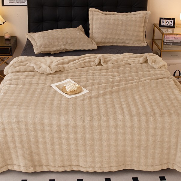 Otoño y invierno nuevo tipo de imitación de goma de seda espuma mantas sofá dormitorio coche de oficina de almuerzo dormitorio caliente