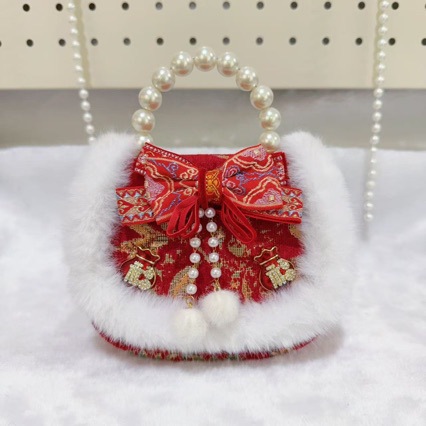 Bolsos infantiles otoño-invierno Año Nuevo bolsos rojos festivos pequeños bolsos de perlas de lana fragante accesorios bolsos de chicas