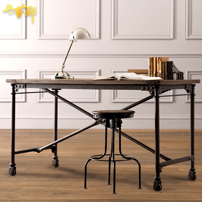 Nordic country personalized water pipe computer desk personalized creative iron solid wood water pipe desk retro distressed desk