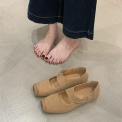 法式复古晚晚风丑萌方头猪鼻子鞋玛丽珍鞋子通勤奶奶鞋低跟单鞋女