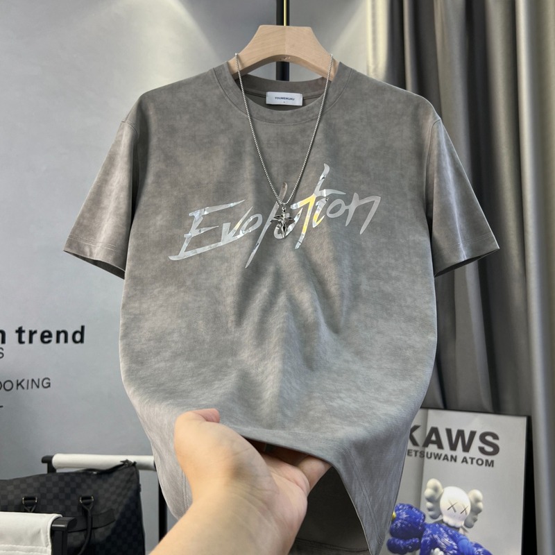 謝霆峰と同じスタイルのヘビーウォッシュ加工のダメージ加工半袖Tシャツ、男女兼用、ニッチなアメリカンハイストリートカップルトップス|undefined