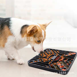 亚马逊宠物狗狗益趣舔食玩具宠物狗狗舔食舔舐垫慢食垫