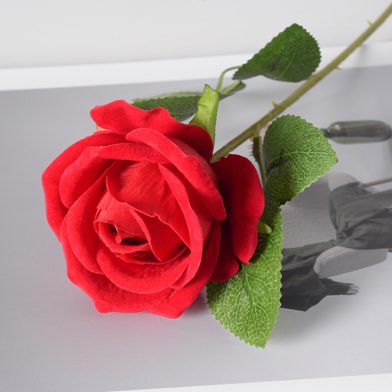 Bright red 7cm (flannel)