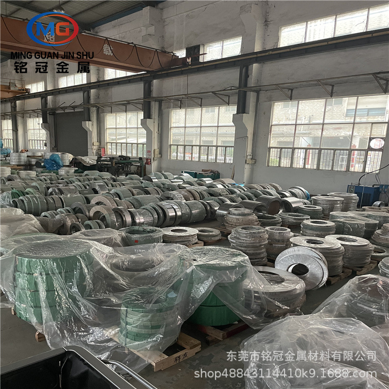 高精密304不锈钢带0.2 mm耐高温310S不锈钢板分条剪板420不锈铁带