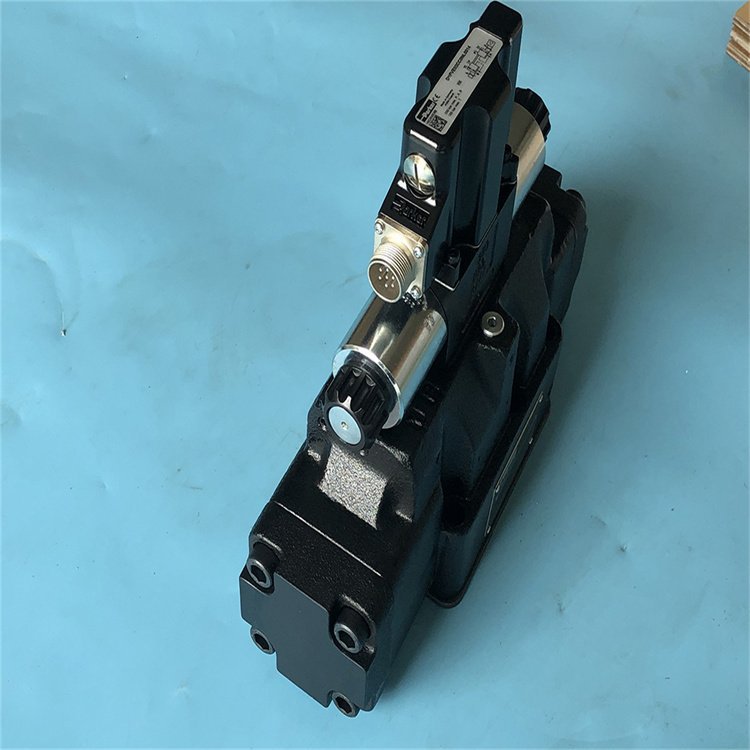德国 PARKER派克 D91FBE02HC4NG00 比例方向控制阀