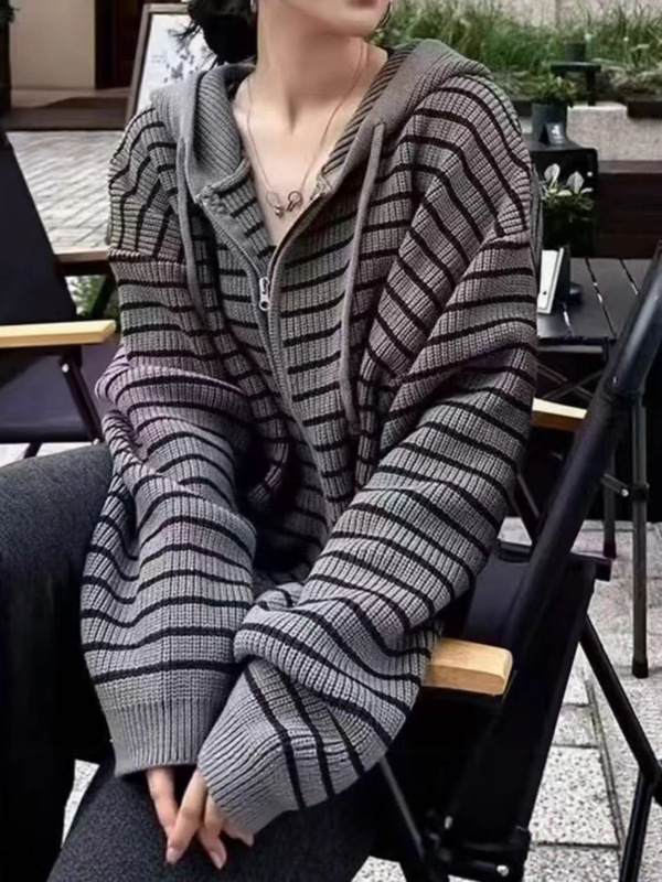 韩系宽松慵懒学院风条纹拉链毛衣外套女秋冬软糯连帽针织开衫加厚|undefined