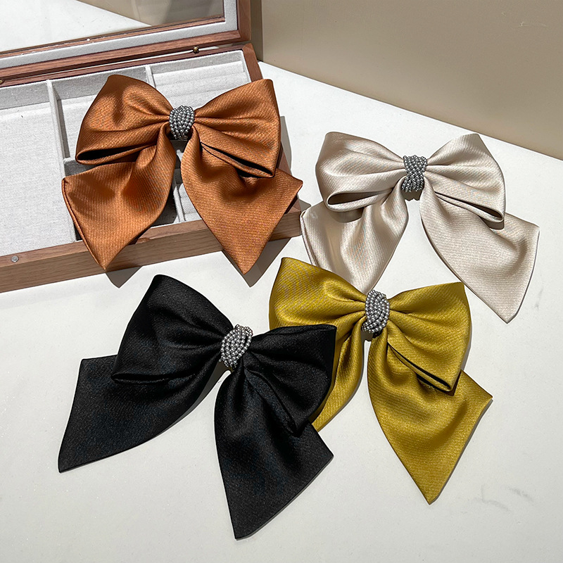Women's Casual Sweet Bow Knot Cloth Beads Hair Clip display picture 3