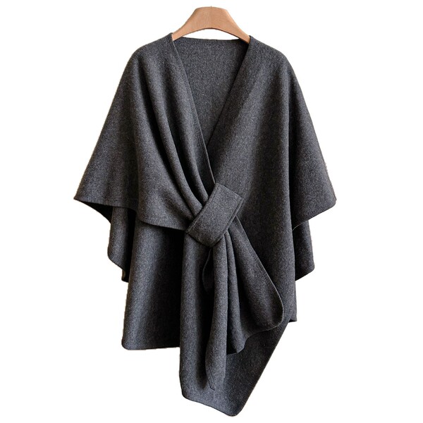 Demi-season fashionable cloak