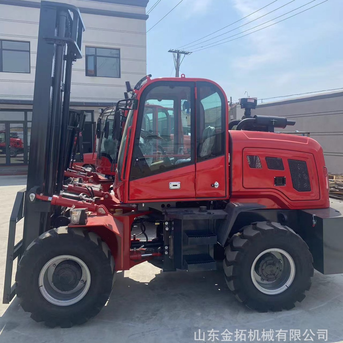 3吨四驱越野叉车 规格齐全3吨4吨5吨越野叉车 柴油款动力越野叉车