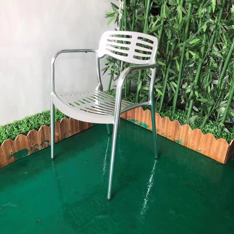 High-end villa garden leisure Toledo chair, spareribs chair, modern metal dining chair, minimalist creative aluminum dining chair