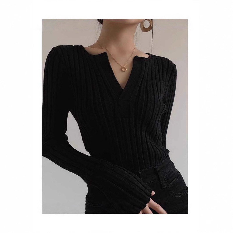2025 New Autumn and Winter Black Knitwear Women's Autumn Slim Fit Outer Wear V-Neck Bottoming Top Long-Sleeved T-Shirt