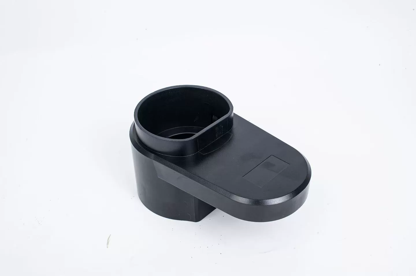 Electric bracket with accessories charging