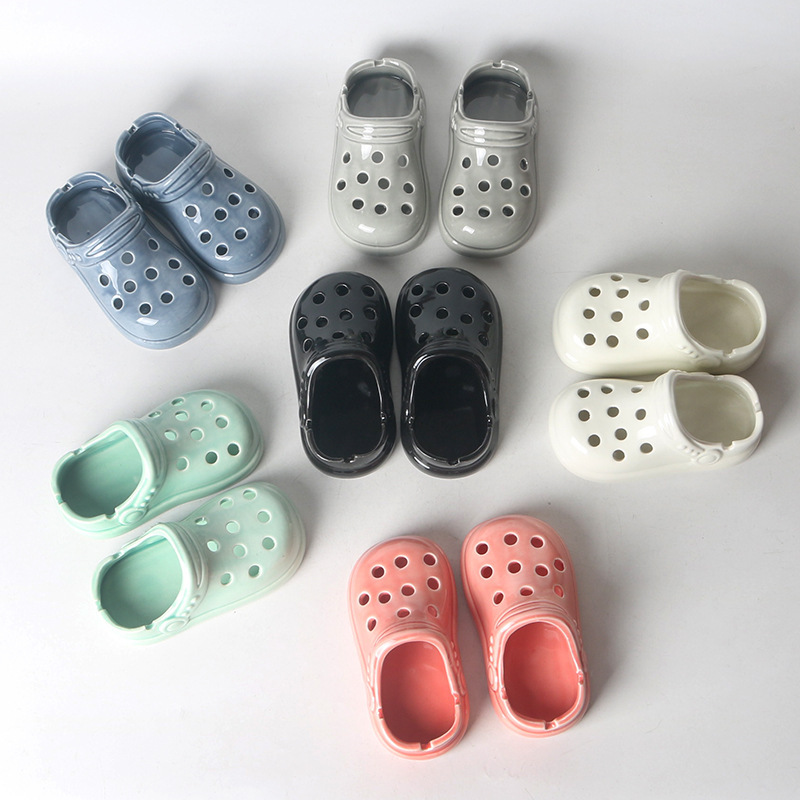 High Color Value Ceramic Ashtray Office Home Living Room Ashtray Internet Celebrating Cave Shoes Cigarette Cup Anti-Fly Ash Cute