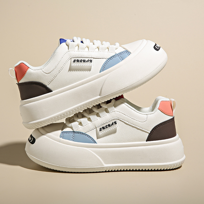 Petites chaussures blanches pour femmes, nouvelle collection d'automne pour étudiantes, édition coréenne, polyvalentes, décontractées, Instagram, chaussures tendance, semelle épaisse, chaussures de planche à la mode, 2024_voghion.com