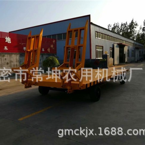 厂家供应  15吨平板拖车  自带机械爬梯   实心胎低平板