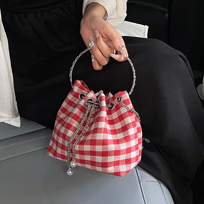 Bolso de cubo de lona a cuadros popular de este año bolso de hombro con cadena de estilo nuevo para mujer 2025 bolso de mensajero versátil de moda