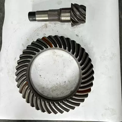 QT398/FS400 7/39 Transmission gear and shaft