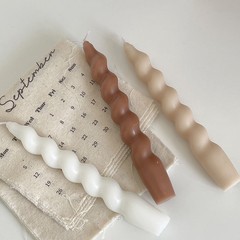 Ins風フレンチスパイラル香薫ろうそく麻花ねじねじりろうそくフレンチレトロ雰囲気デスクトップ装飾