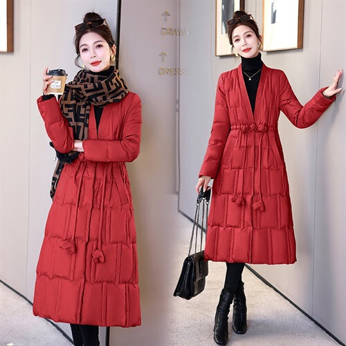 2024 New Winter Fashion Design Slim A-Type Long Knee-Length V Neck Retro Buttoned down Jacket Red 2024 New Winter Fashion Design Slim A-Type Long Knee-Length V Neck Retro Buttoned down Jacket Red