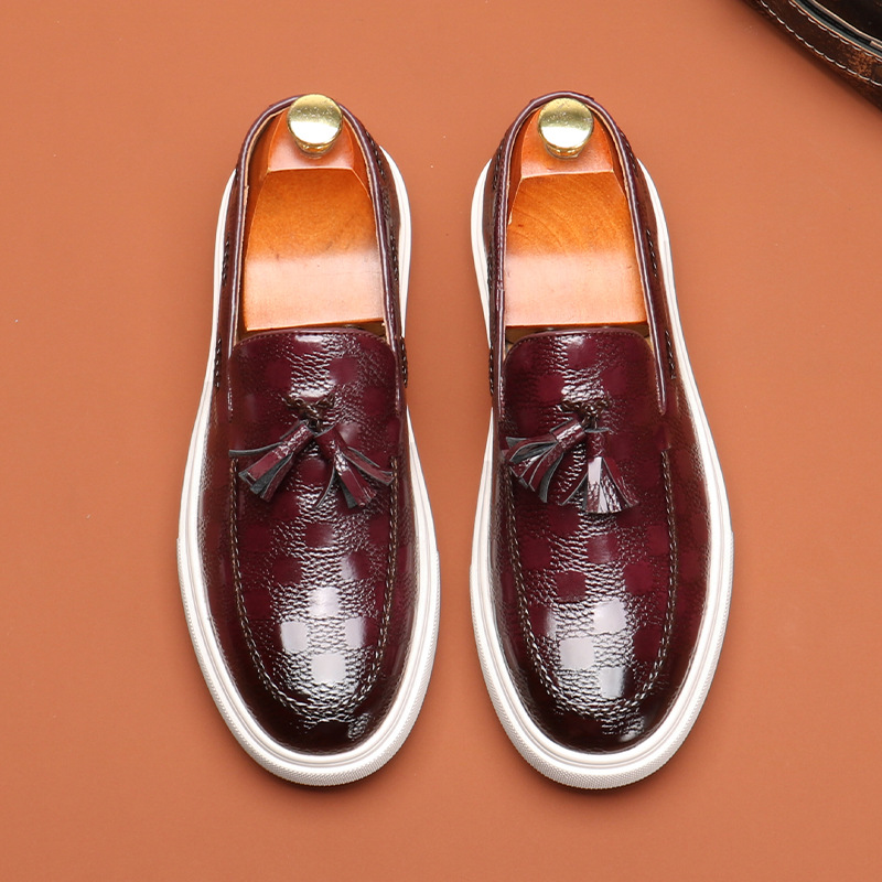 New bean shoes men's loafer English fringe advanced slip-on_vogvips.com