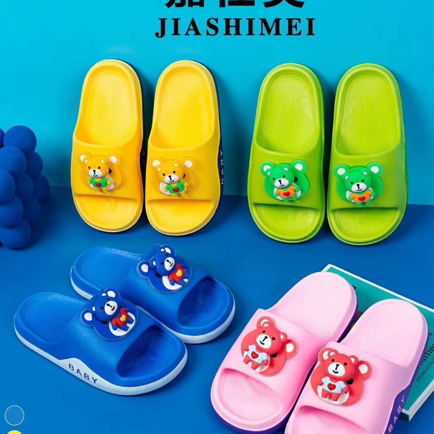 Летние модные детские мультяшные милые комфортные тапочки