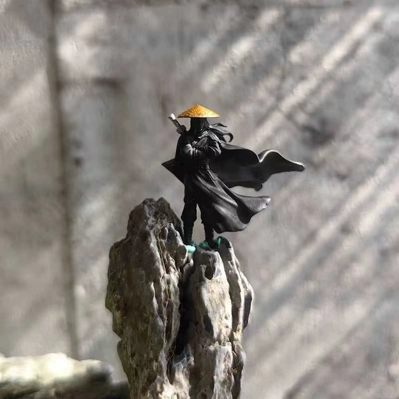 Древние люди в реках и озерах