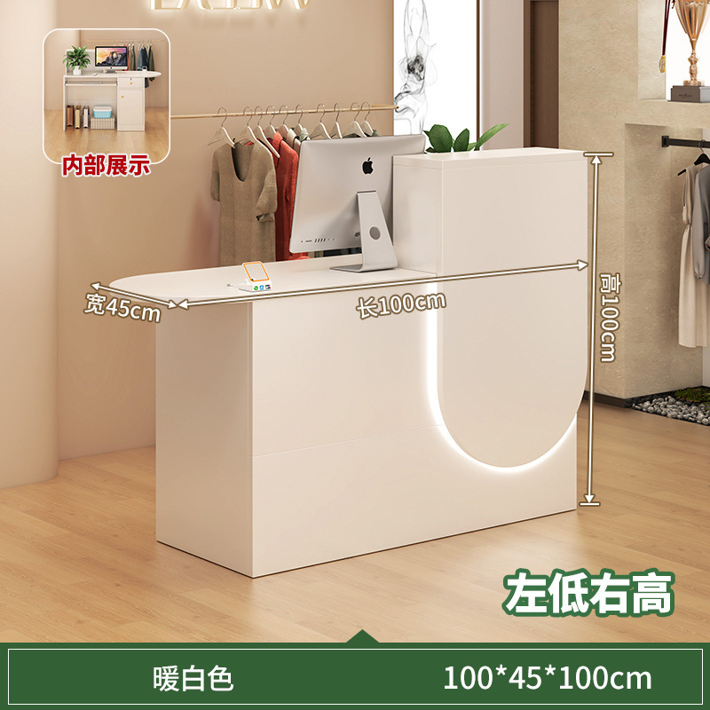 軽奢で高級感のある小型簡易スーパーマーケット、衣料品店、バーカウンター、レジカウンター、店舗、美容院、レストランの受付カウンター|undefined