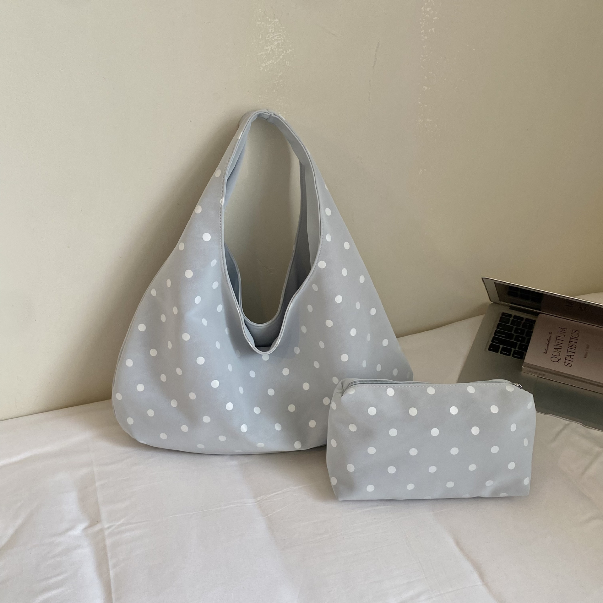 Bolsa de hombro de tela de nylon de gran capacidad, bolsa de mano diaria de doble cara de comercio exterior, bolsa de brazo
