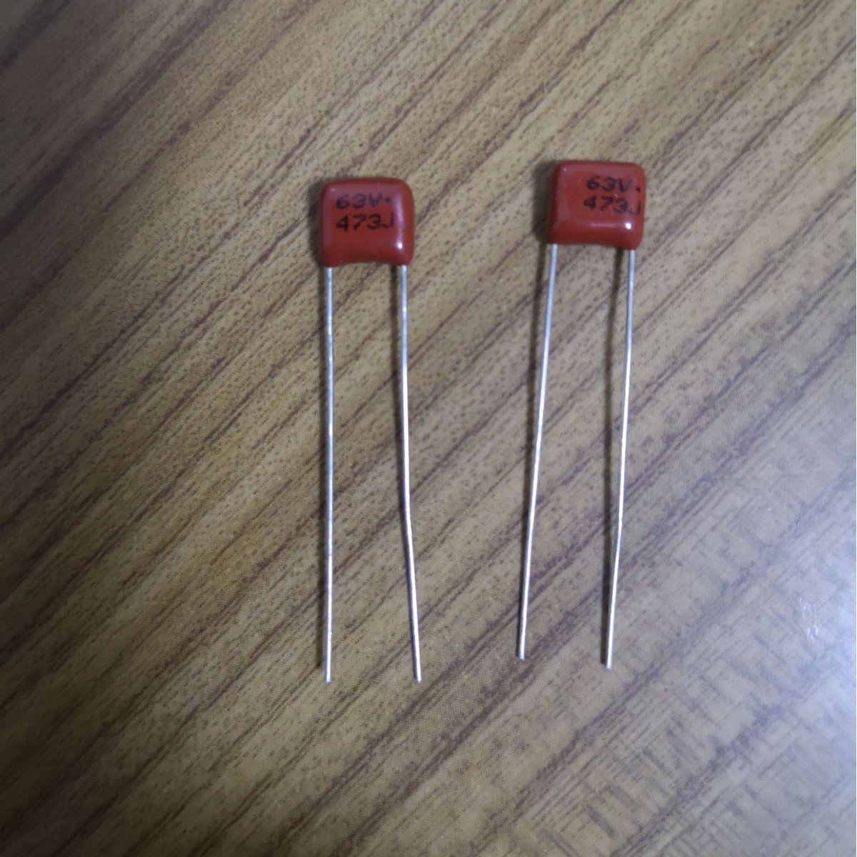 CBB电容 473 0.047uf 63v脚距5mm