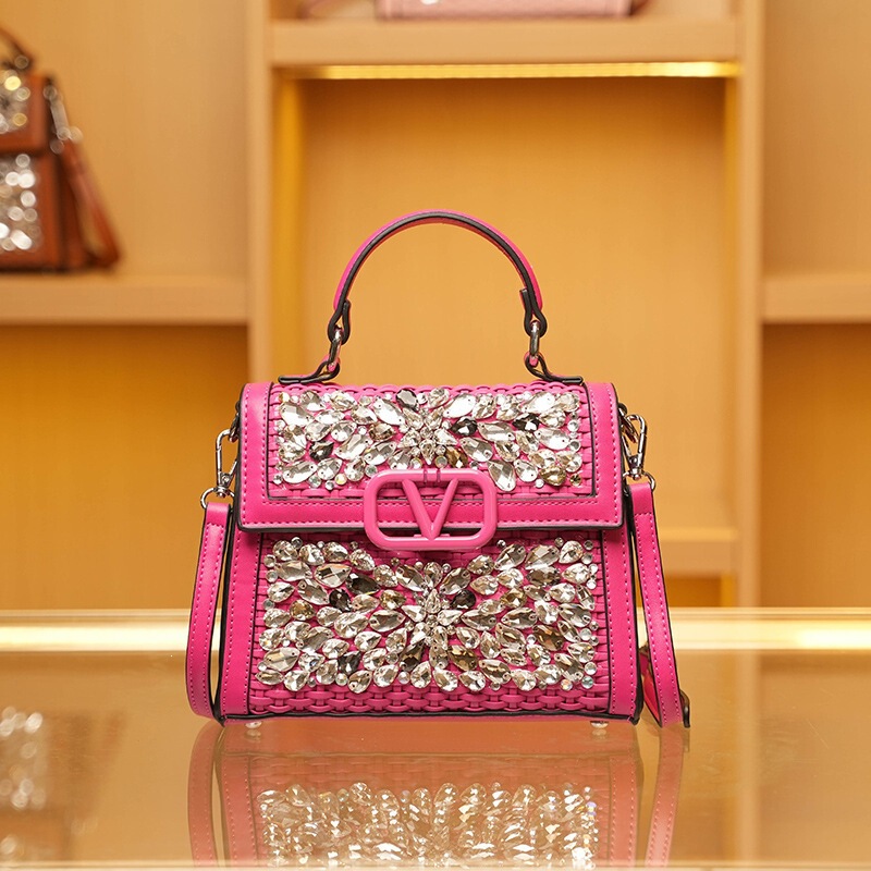 Fashionable 2025 New European and American Style Handbag with Rhinestones, Heavy-Duty Woven Small Square Bag, Light Luxury Crossbody Bag, Shoulder Bag Fashionable 2025 New European and American Style Handbag with Rhinestones, Heavy-Duty Woven Small Square Bag, Light Luxury Crossbody Bag, Shoulder Bag