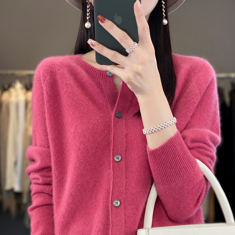 First-line clothing round neck osmanthus needle wool cardigan women's autumn and winter New loose elegant sweater top coat