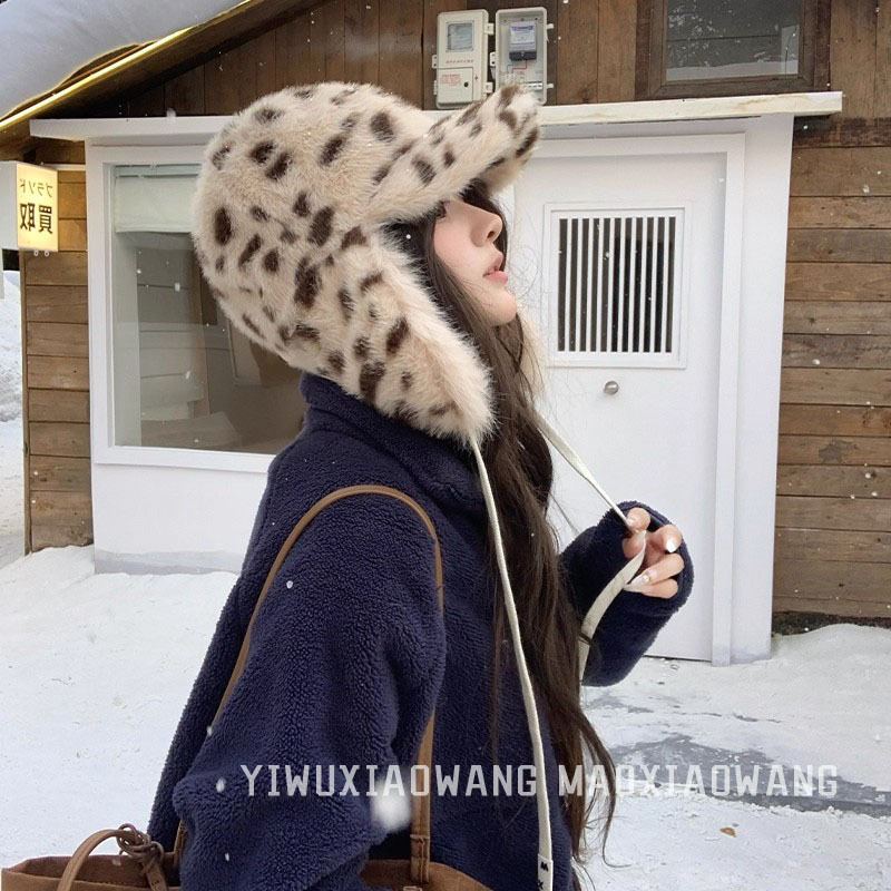 [Yiwu Xiaowang] Retro Leopard Print Plush Ear Protection Lei Feng Hat for Women to Heattech in Winter and Thickeneded for Skiing and Cycling to Prevent Cold