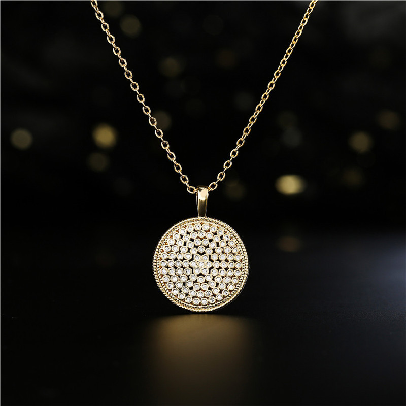 Fashion Golden Disc Geometric Copper Inlaid Zircon Necklace Wholesale display picture 5